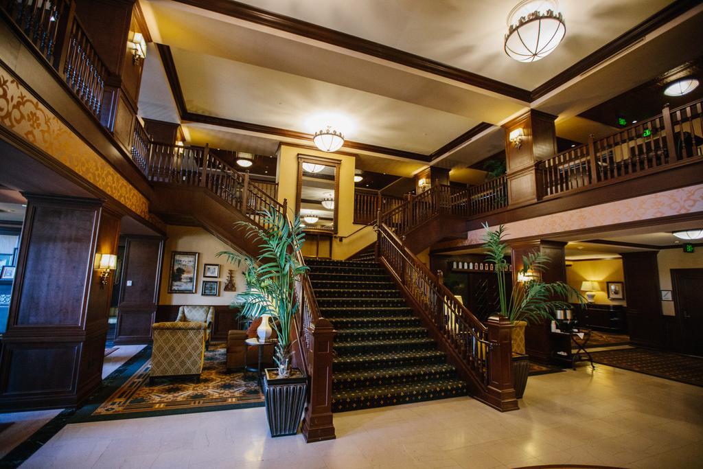 Hotel Julien Dubuque Exterior foto